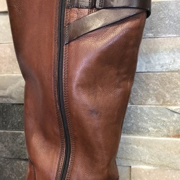 Clarks Maymie Stellar Knee High Boot (H81-5) - Picture 8 of 12